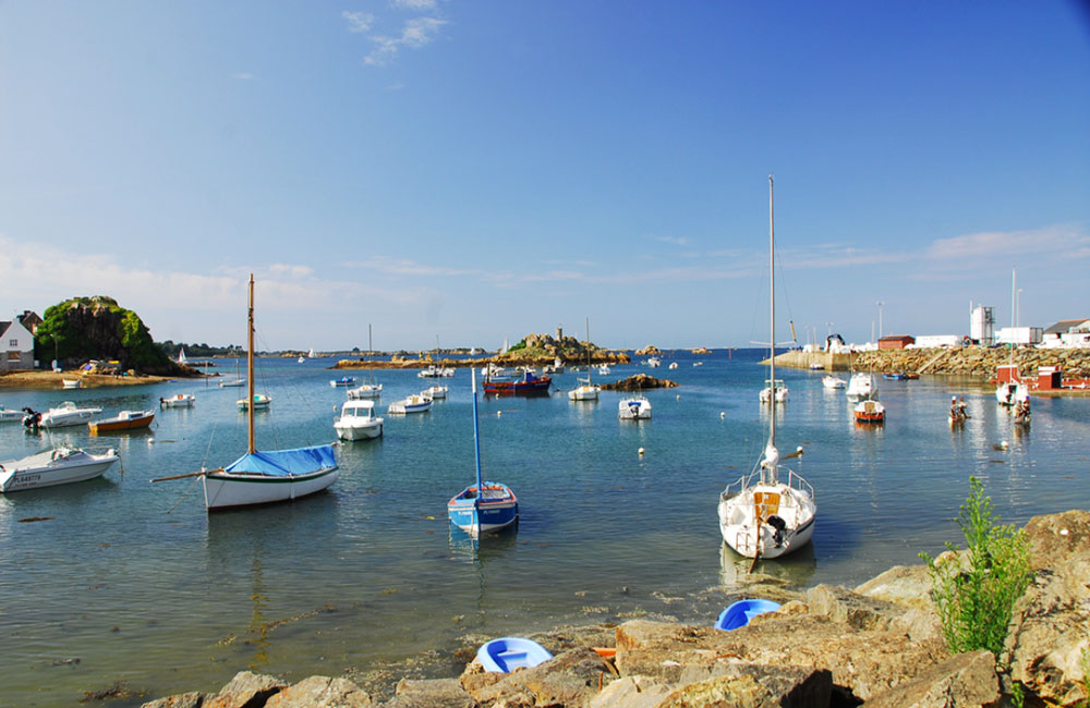 Les bateaux à Loguivy de la mer